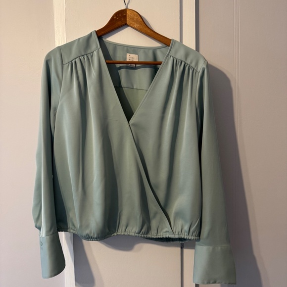 New Day Wrap Blouse - Picture 6 of 6